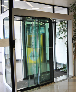 InterLock 674 - Puerta de Seguridad